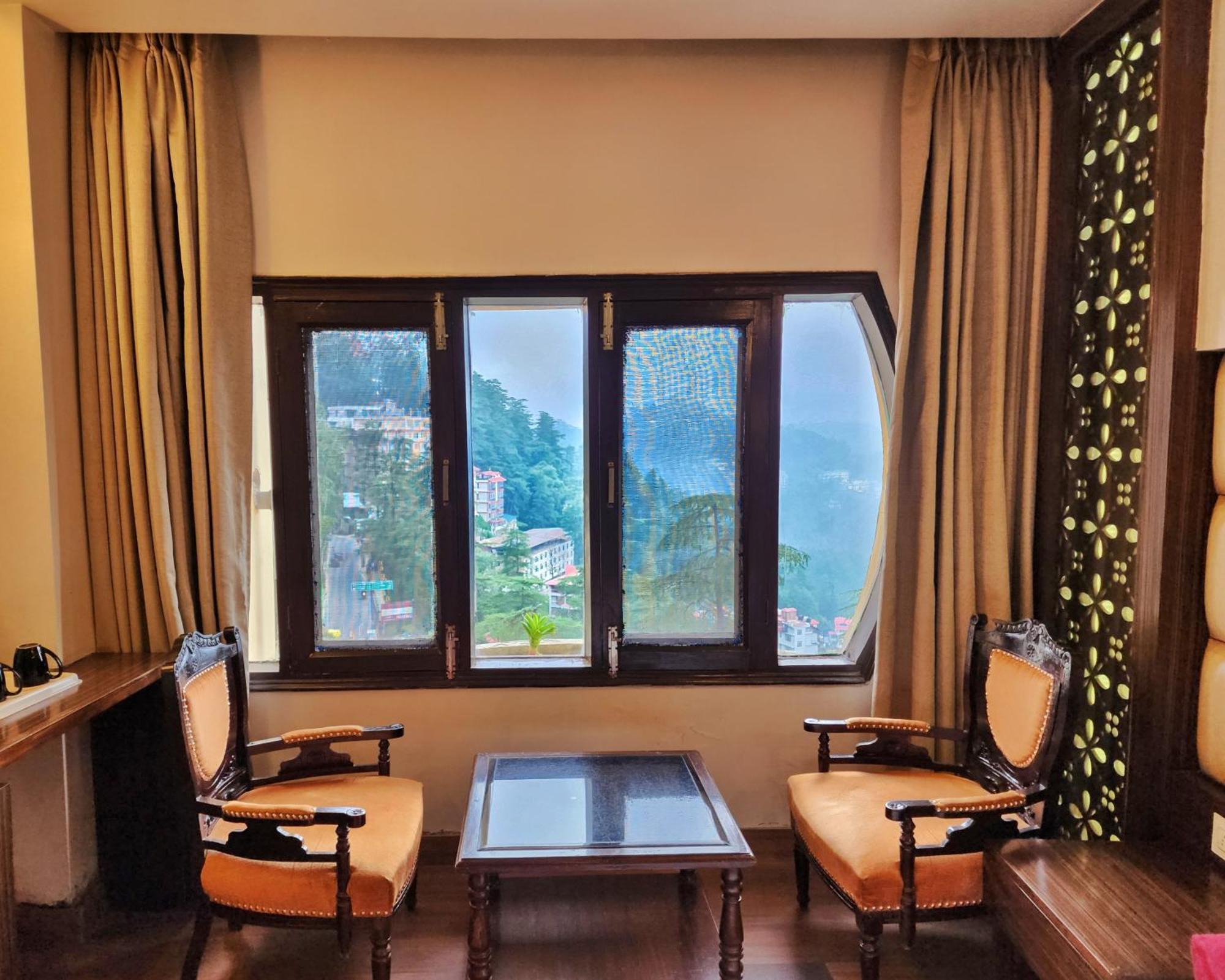 Hotel Surya Shimla Buitenkant foto